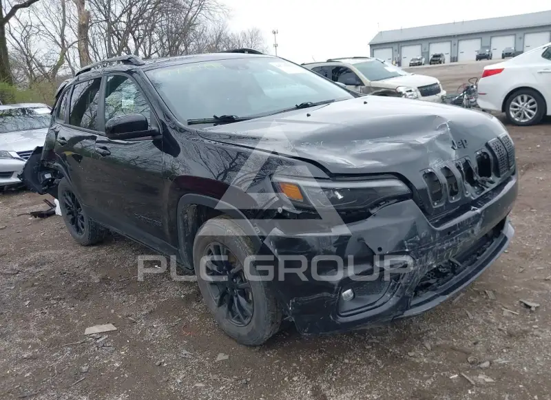 2023 Jeep CHEROKEE photo