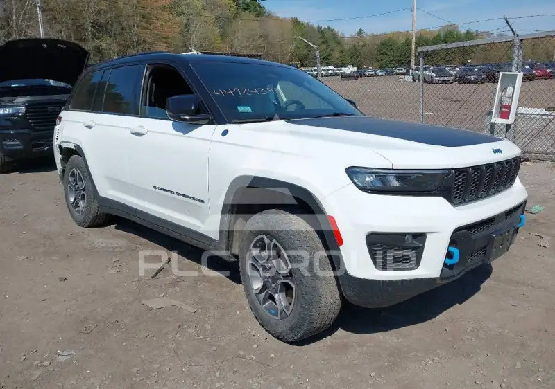 2023 Jeep Grand Cherokee photo