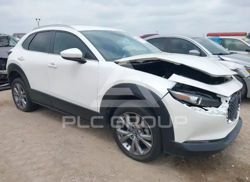 2023 Mazda CX-30 фото