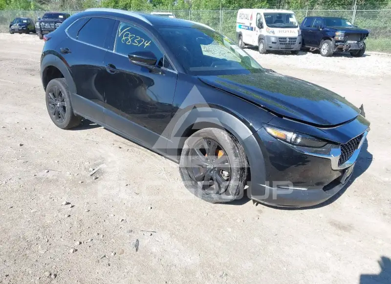 2023 Mazda CX-30 фото