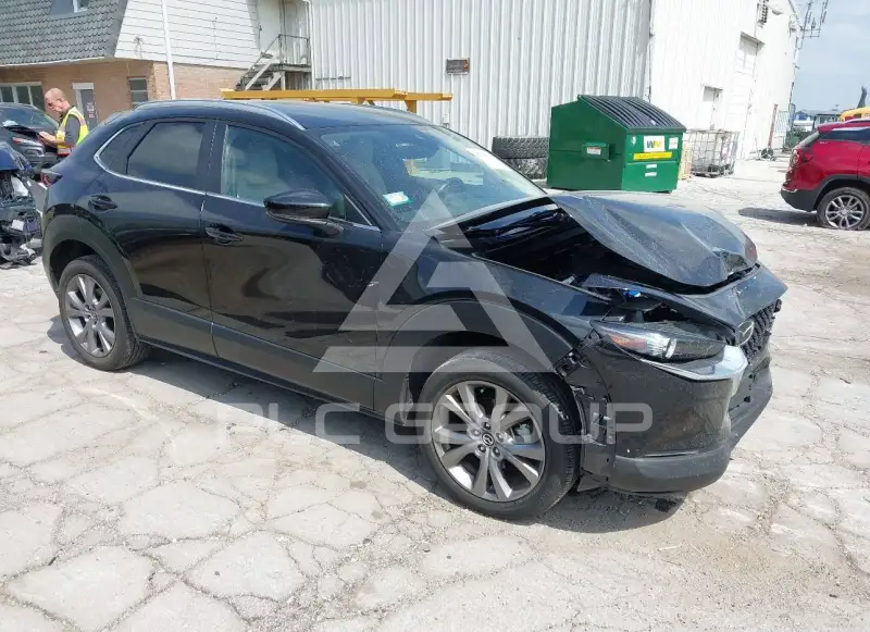 2023 Mazda CX-30 photo