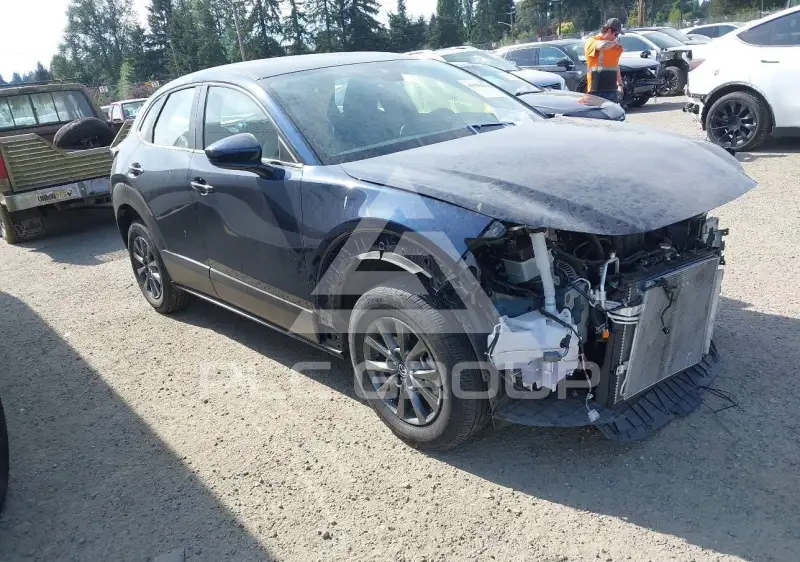 2023 Mazda CX-30 photo