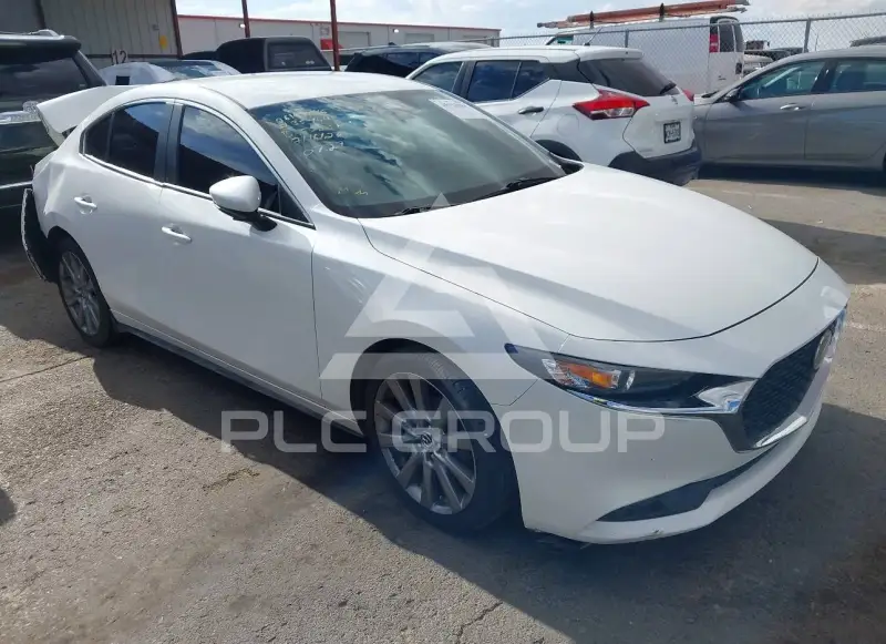 2023 Mazda 3 фото