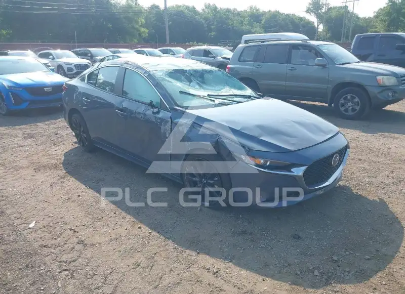 2023 Mazda 3 photo