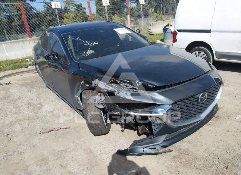 2023 Mazda 3 photo
