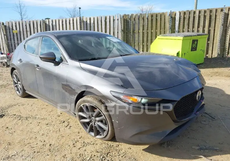 2023 Mazda 3 фото