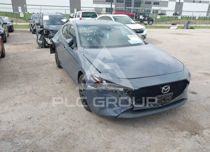 2023 Mazda 3 фото