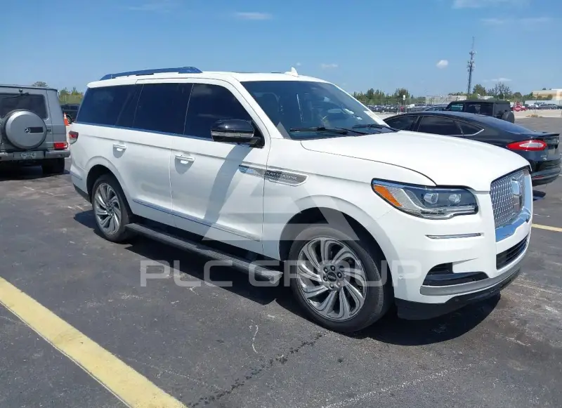 2023 Lincoln NAVIGATOR фото