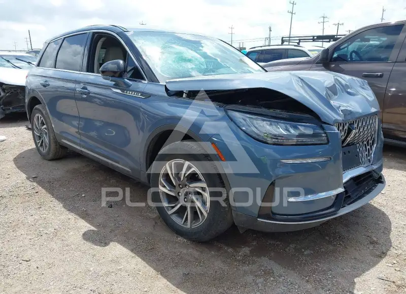 2023 Lincoln CORSAIR photo