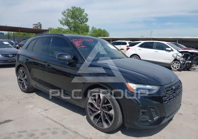 2023 Audi SQ5 фото