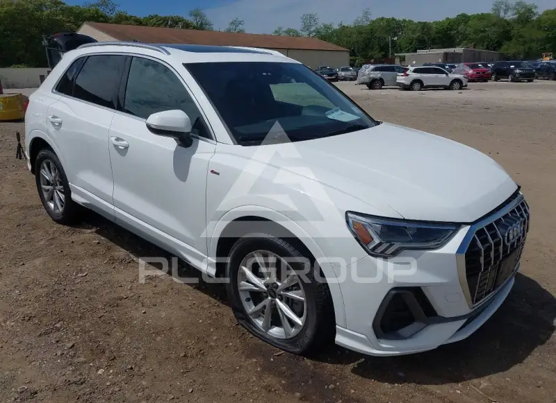 2023 Audi Q3 photo