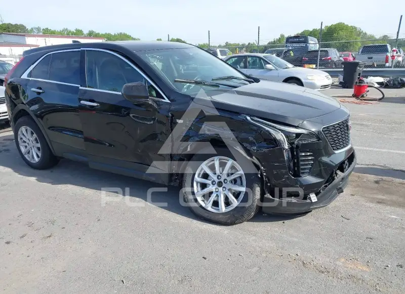 2023 Cadillac XT4 фото