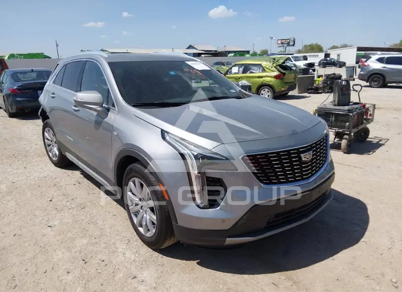 2023 Cadillac XT4 фото