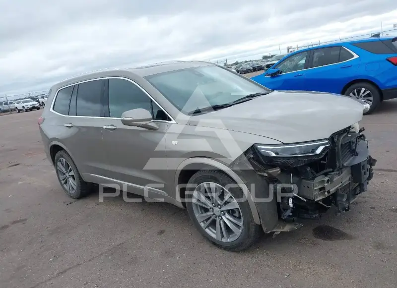 2023 Cadillac XT6 фото
