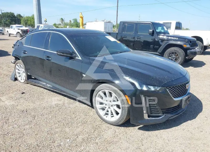 2023 Cadillac CT5 фото