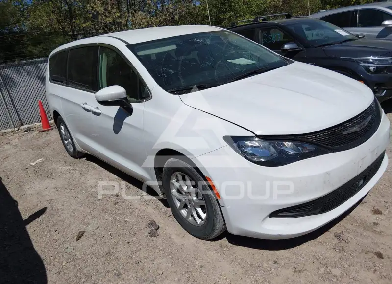 2023 Chrysler VOYAGER фото