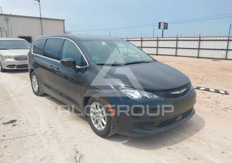 2023 Chrysler VOYAGER фото