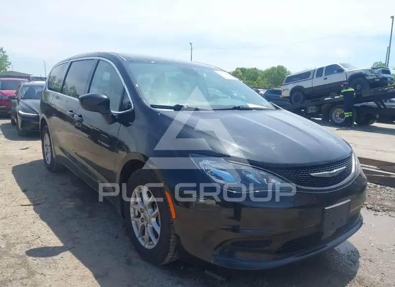 2023 Chrysler VOYAGER фото