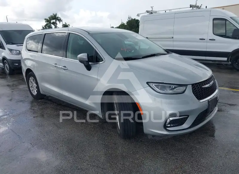 2023 Chrysler PACIFICA фото