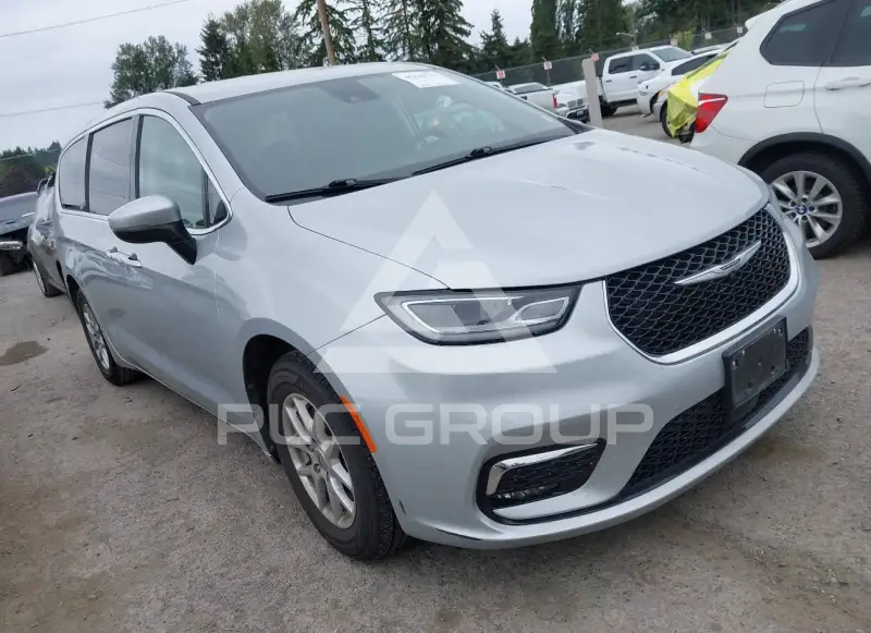 2023 Chrysler PACIFICA фото