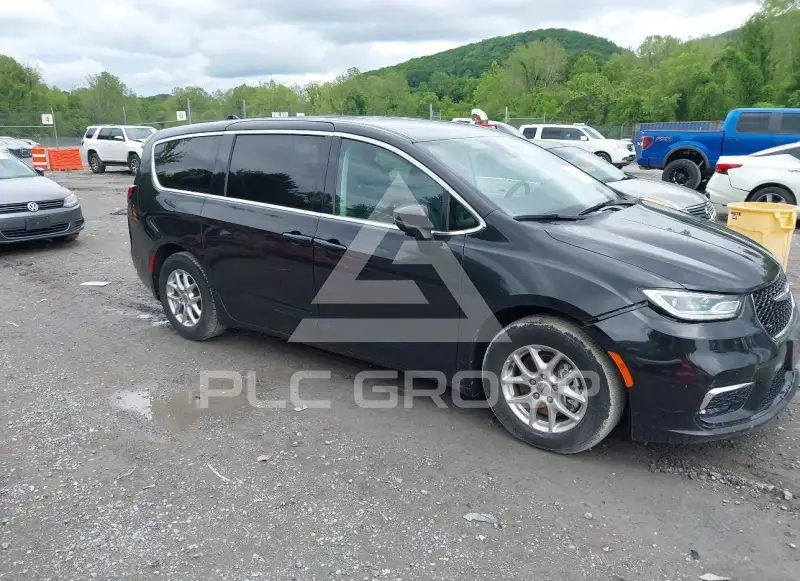 2023 Chrysler PACIFICA фото