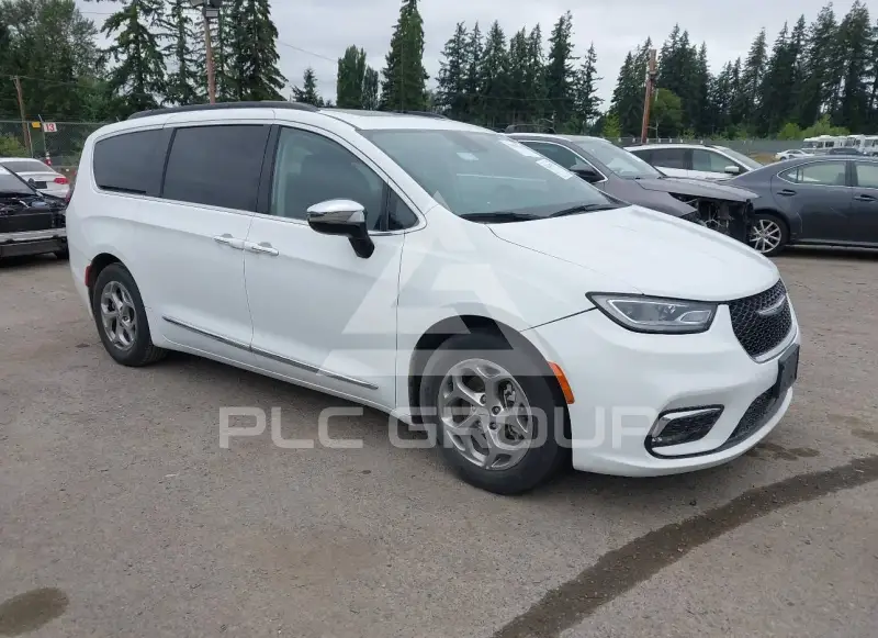 2023 Chrysler PACIFICA photo