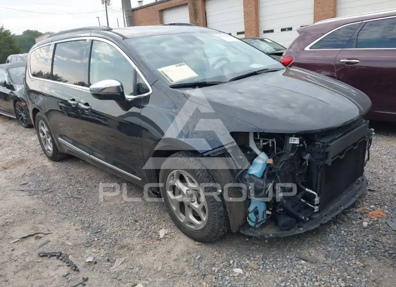 2023 Chrysler PACIFICA photo