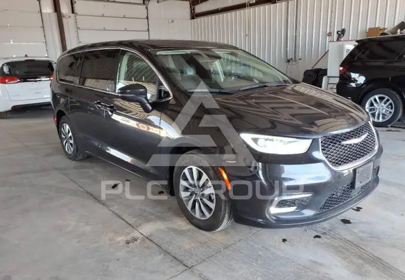 2023 Chrysler PACIFICA фото