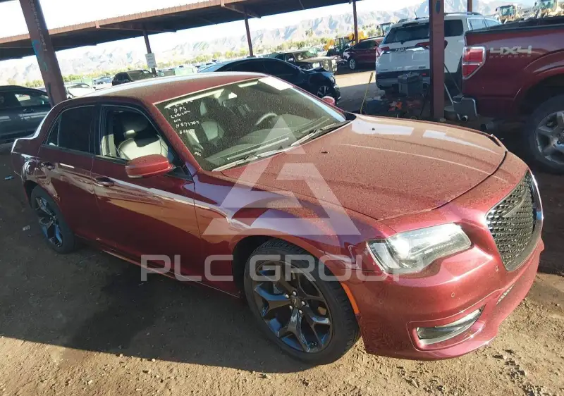 2023 Chrysler 300 фото