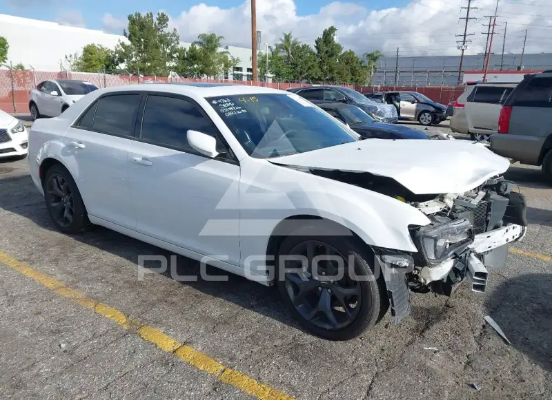 2023 Chrysler 300 photo