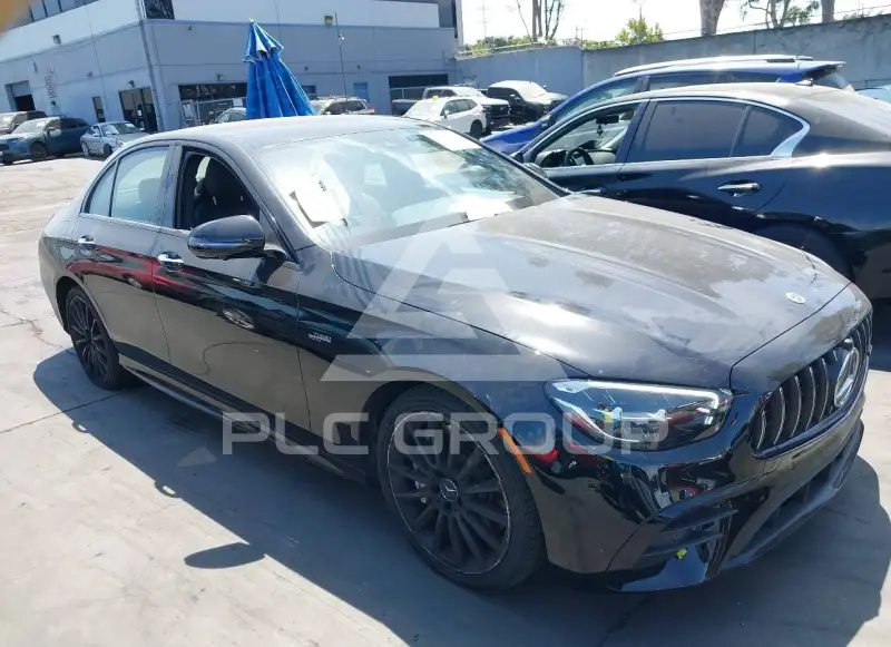 2023 Mercedes Benz E 53 AMG фото