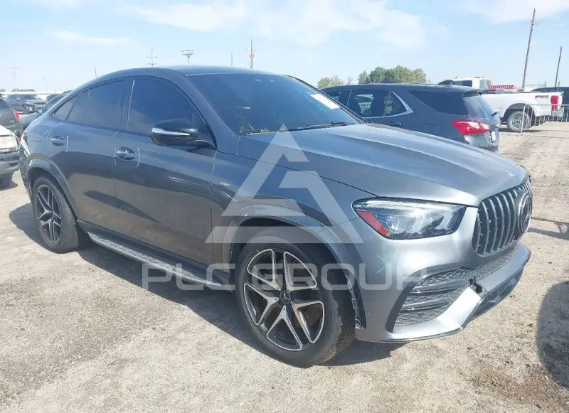 2023 Mercedes Benz GLE 53 AMG фото