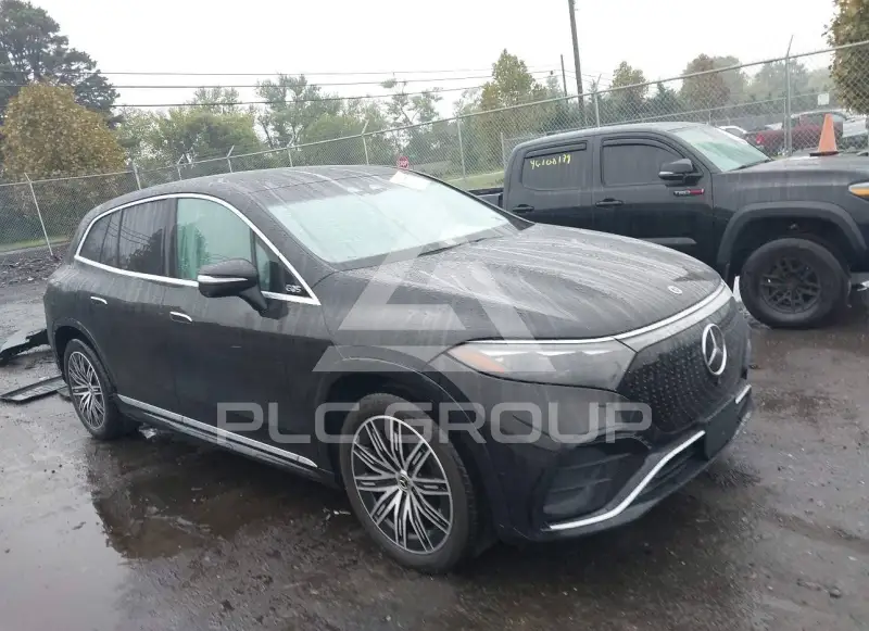 2023 Mercedes Benz Eqs 580 photo