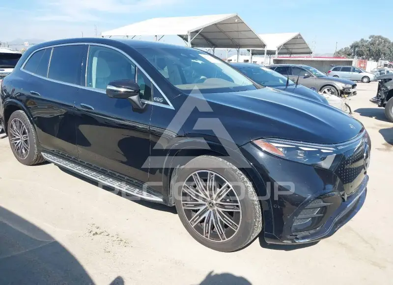 2023 Mercedes Benz Eqs 580 photo