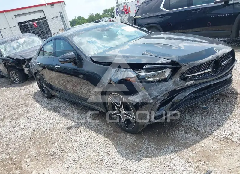 2023 Mercedes Benz Cls 450 photo