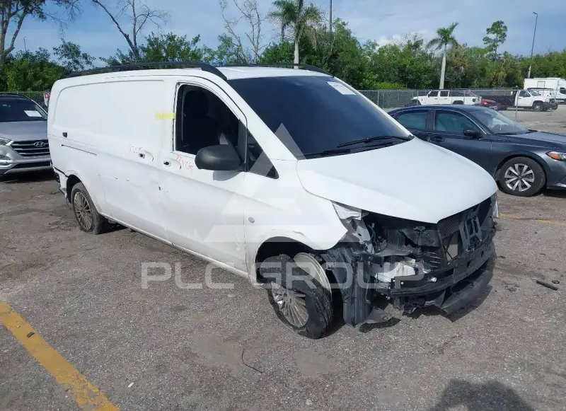 2023 Mercedes Benz METRIS photo