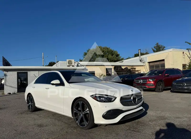 2023 Mercedes Benz C 300 photo