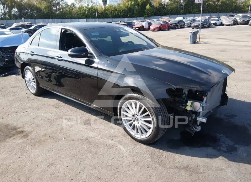 2023 Mercedes Benz E 350 фото