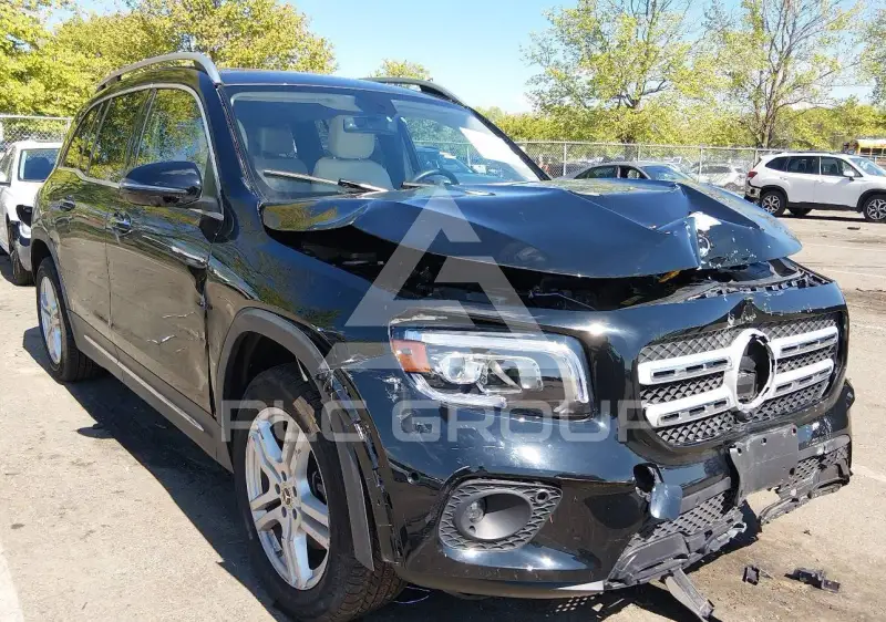 2023 Mercedes Benz GLB 250 фото