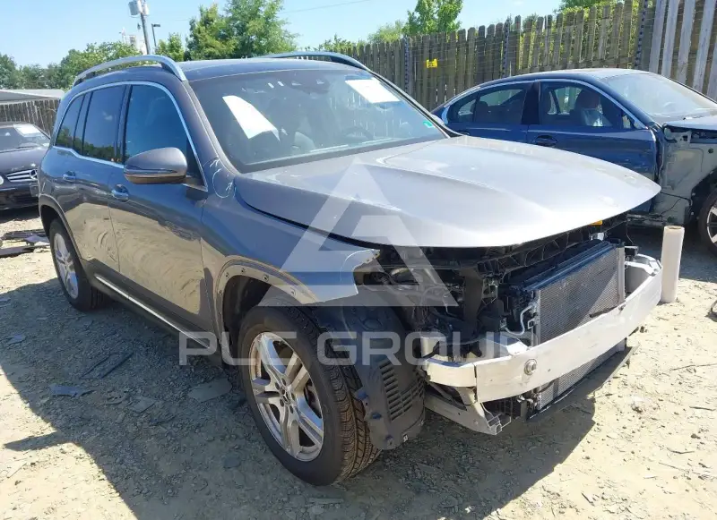 2023 Mercedes Benz GLB 250 фото