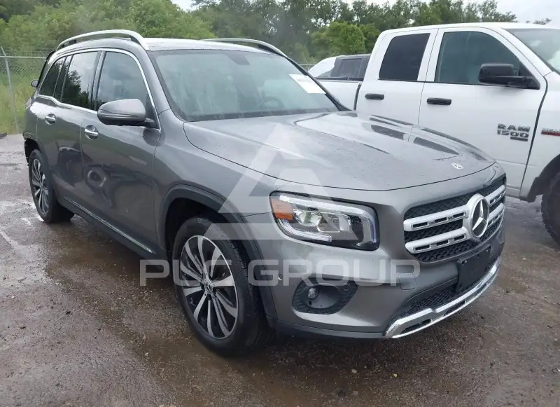 2023 Mercedes Benz GLB 250 фото