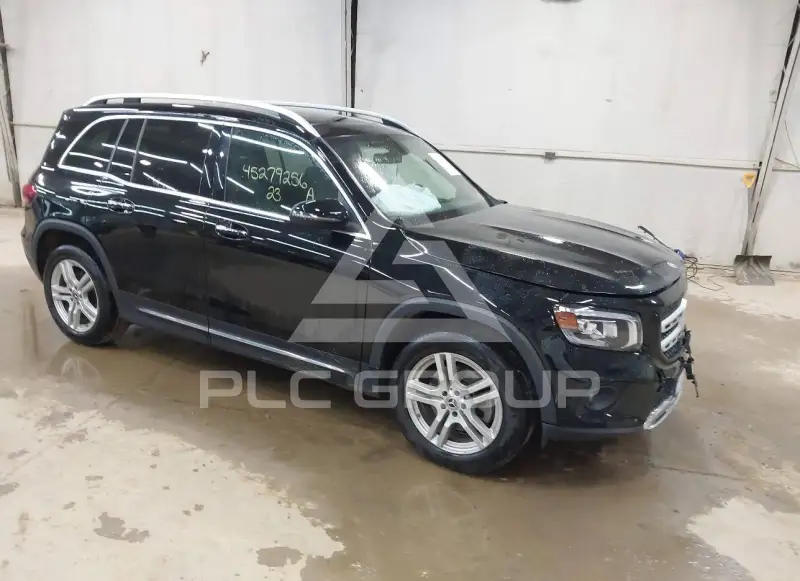 2023 Mercedes Benz GLB 250 фото