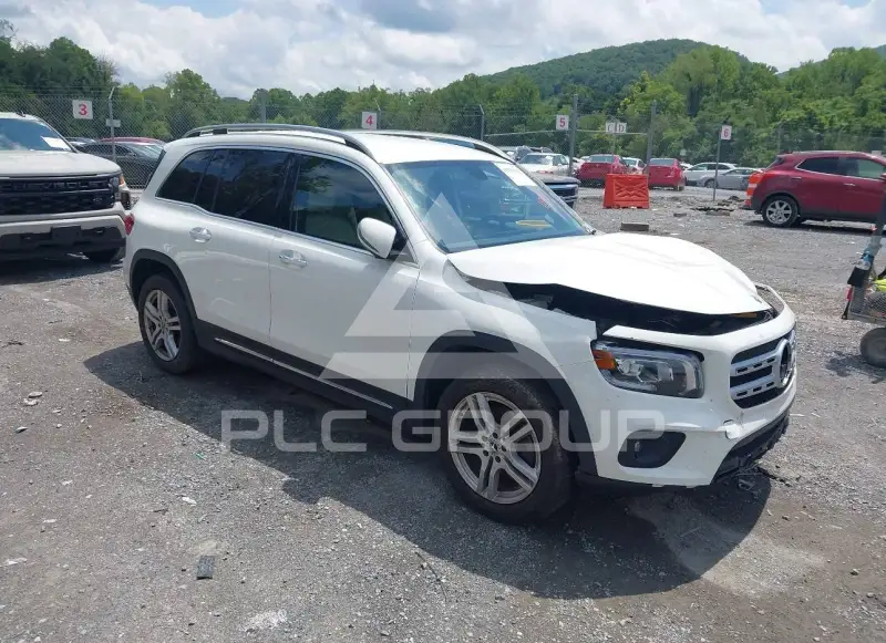2023 Mercedes Benz GLB 250 фото