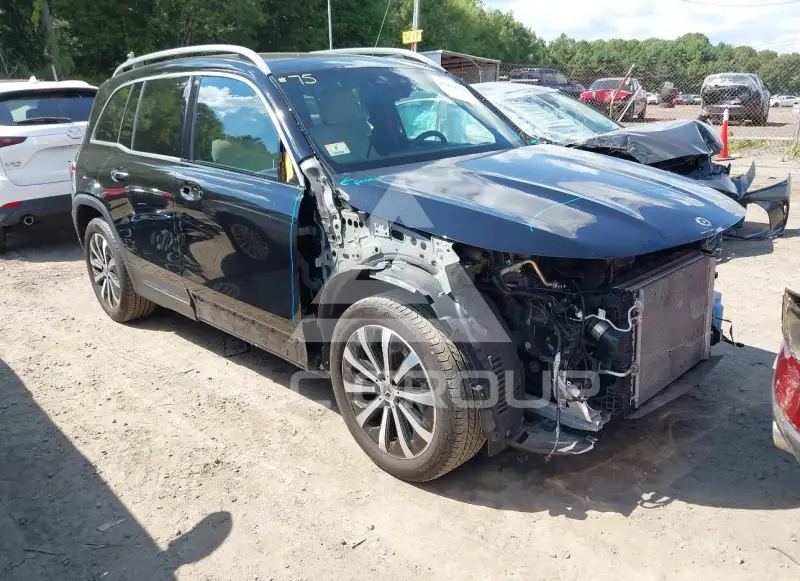 2023 Mercedes Benz GLB 250 фото