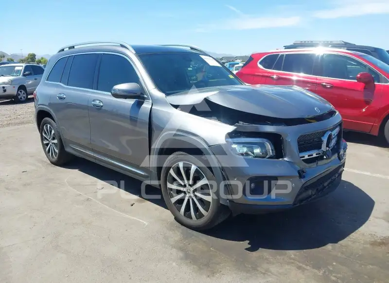 2023 Mercedes Benz GLB 250 фото