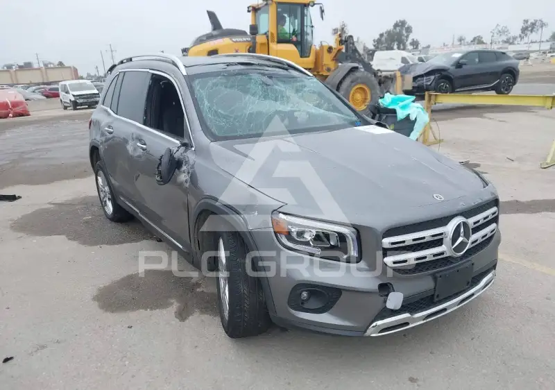 2023 Mercedes Benz GLB 250 фото