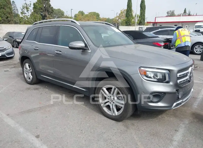 2023 Mercedes Benz GLB 250 фото