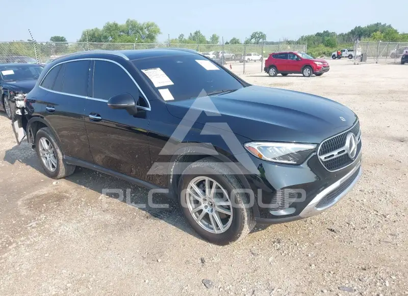 2023 Mercedes Benz GLC 300 фото