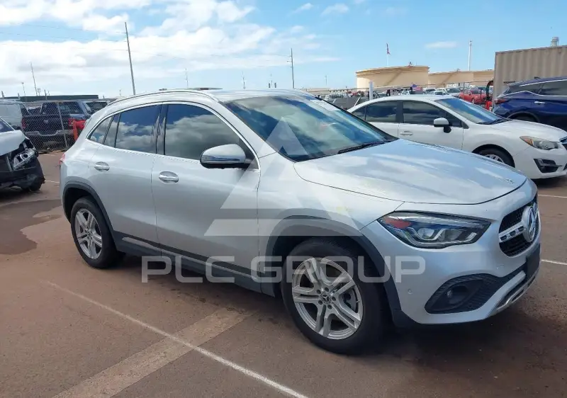 2023 Mercedes Benz GLA 250 фото