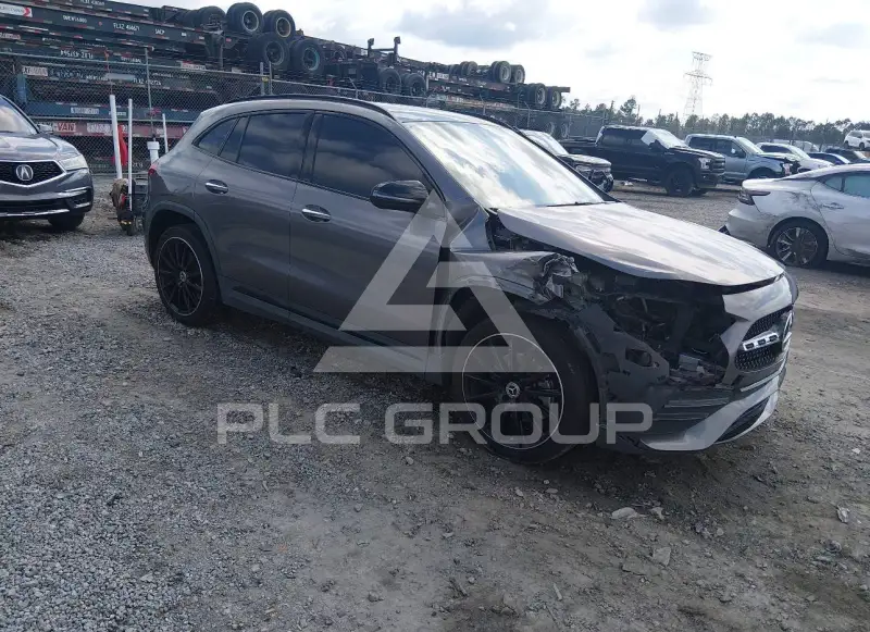2023 Mercedes Benz GLA 250 photo